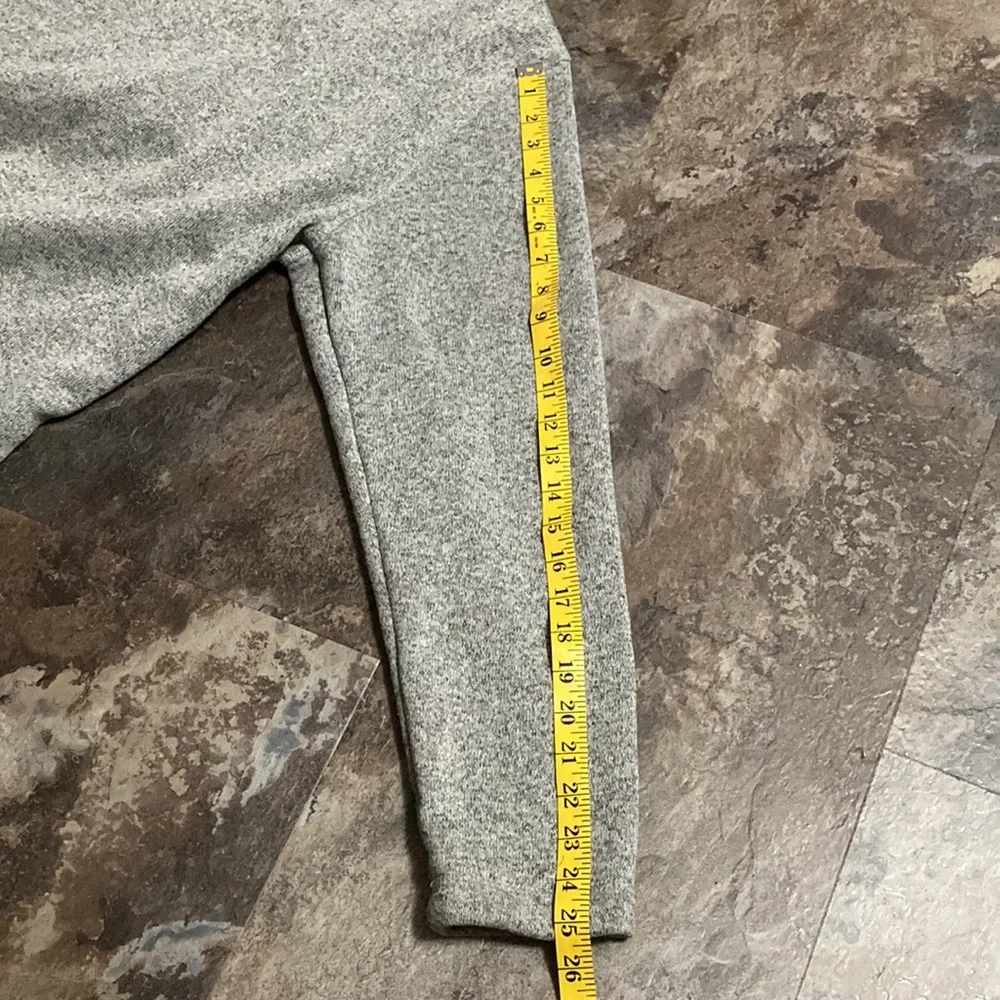 Arrow - Men’s Quarter Zip Up Knit Sweater (L) - Picture 7 of 7